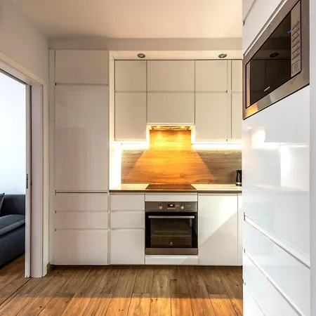 Apartment Blue Pearl 2 Down Town 4 Persons Balcony Free Parking