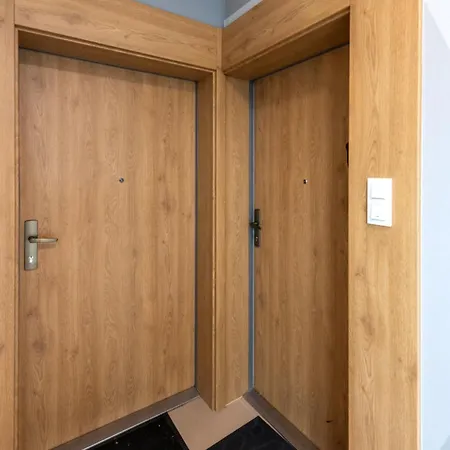 Blue Pearl 2 Down Town 4 Persons Balcony Free Parking