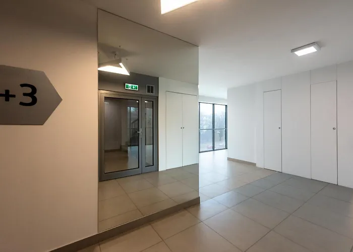 Blue Pearl 2 Down Town 4 Persons Balcony Free Parking 크라쿠프