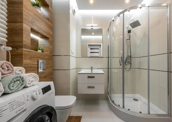 아파트 Blue Pearl 2 Down Town 4 Persons Balcony Free Parking 크라쿠프