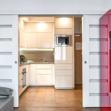 Blue Pearl 2 Down Town 4 Persons Balcony Free Parking Lejlighed